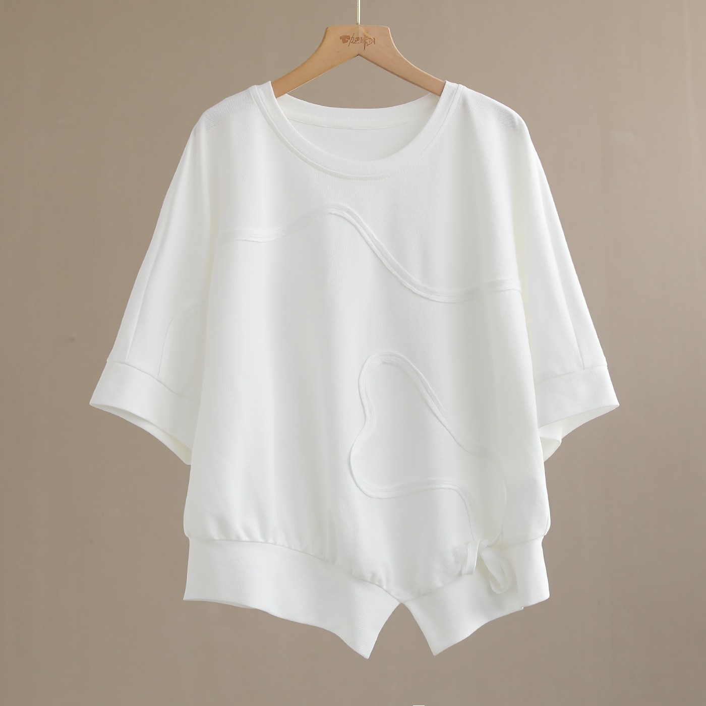 【纭季原创】衣长65 显瘦减龄气质夏款百搭不规则T恤D24703