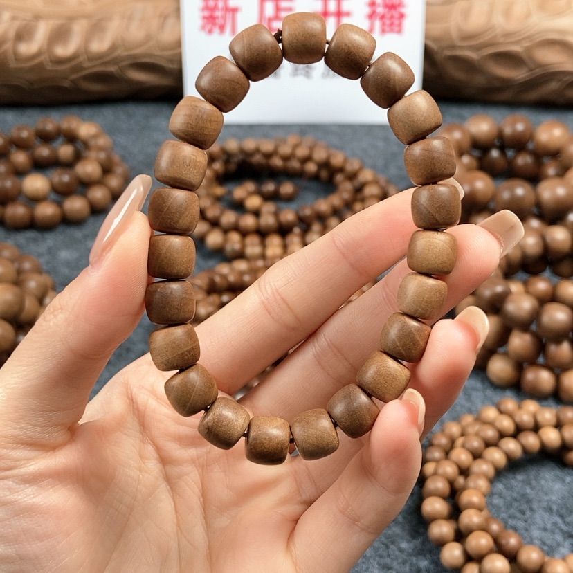 【闪购商品】檀香木手串/手链老山檀/8*9
