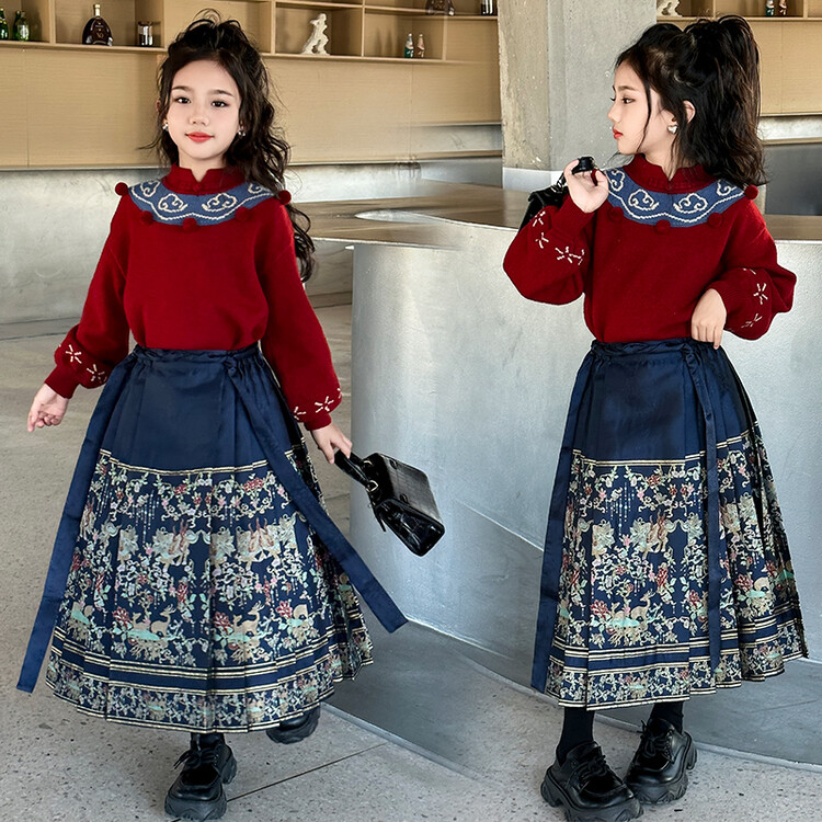 女大童马面裙套装冬季加厚保暖洋气中国风古装汉服拜年服针织装