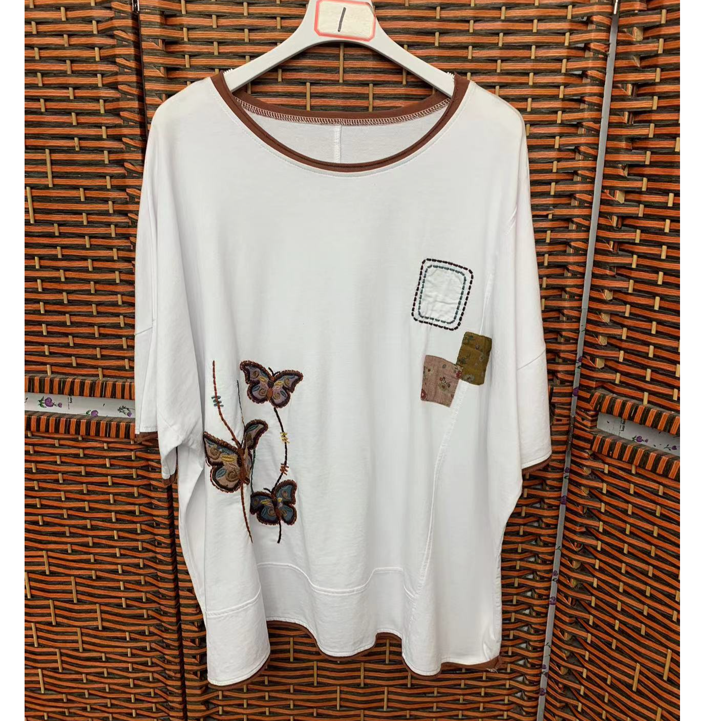 妈妈时尚休闲绣花大弹棉短袖T恤加大针织宽松圆领套头