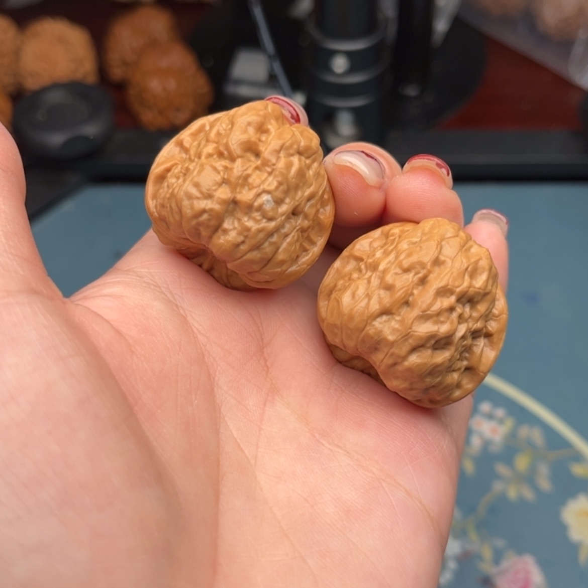 【闪购商品】文玩核桃吊坠一**康