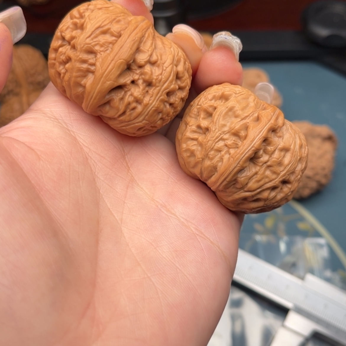 【闪购商品】文玩核桃把件薛