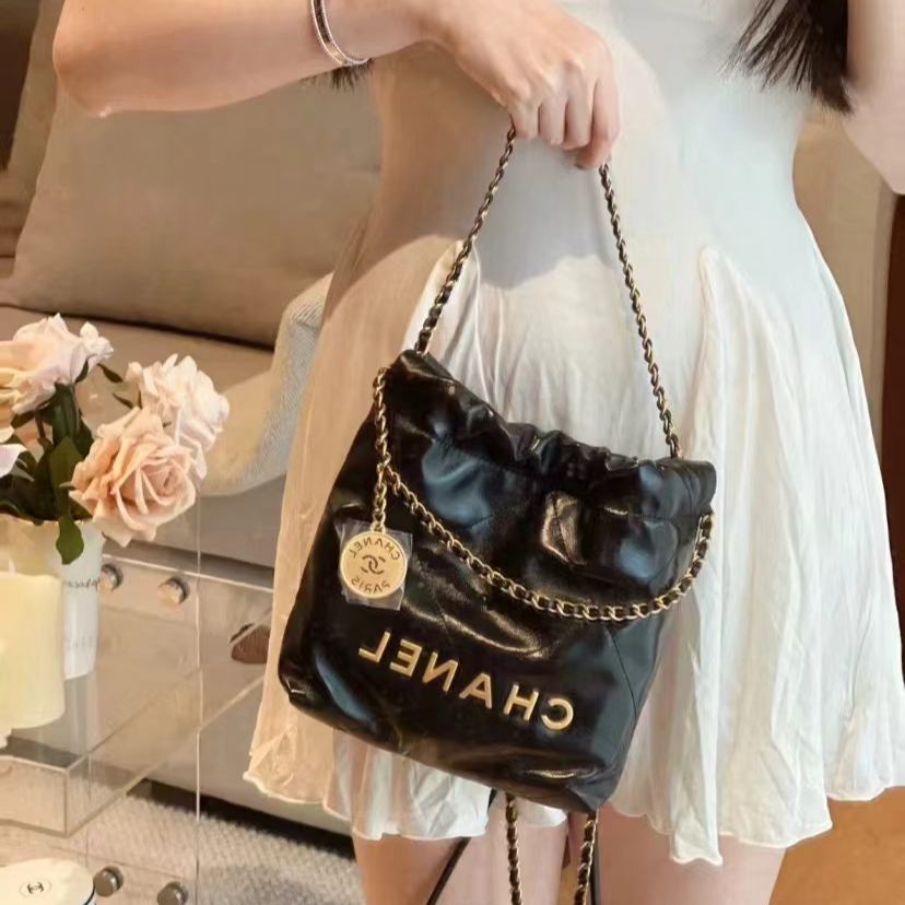 95新 Chanel/香奈儿 青奢荟/黑金色迷你垃圾袋斜跨包/64096