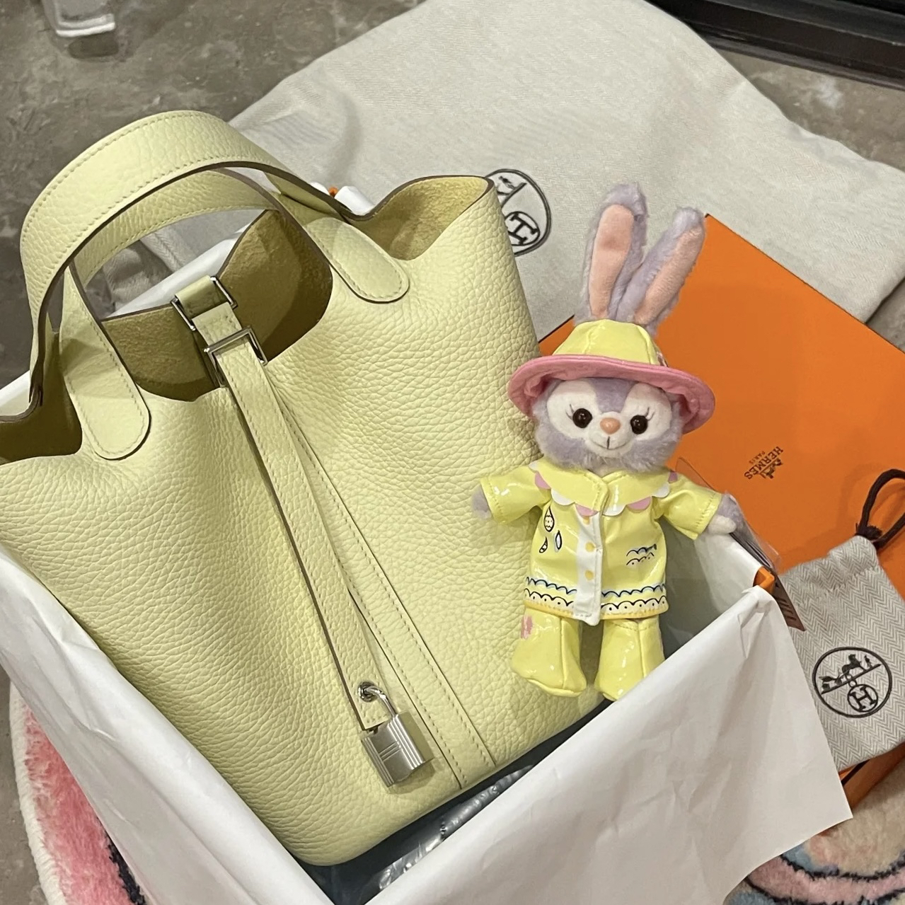 未使用 Hermes/爱马仕 青奢荟/米尔顿黄菜篮子18/K刻/71114