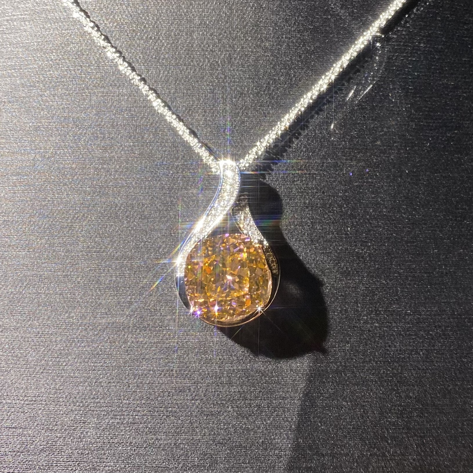 优选w28-重工豪华-高端吊坠