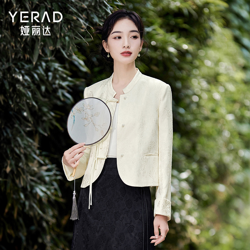 娅丽达气质国风新中式短外套女2025春季新款设计感流苏盘扣上衣
