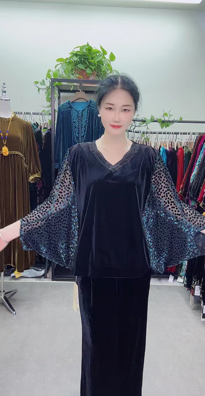 中老年桑蚕丝蓝色v领广袖上衣女装时尚