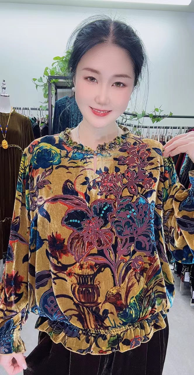 中老年CD黄色绣花大码上衣女装时尚
