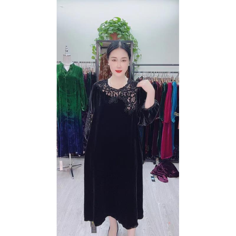 中老年桑蚕丝镂空雕花连衣裙女装时尚