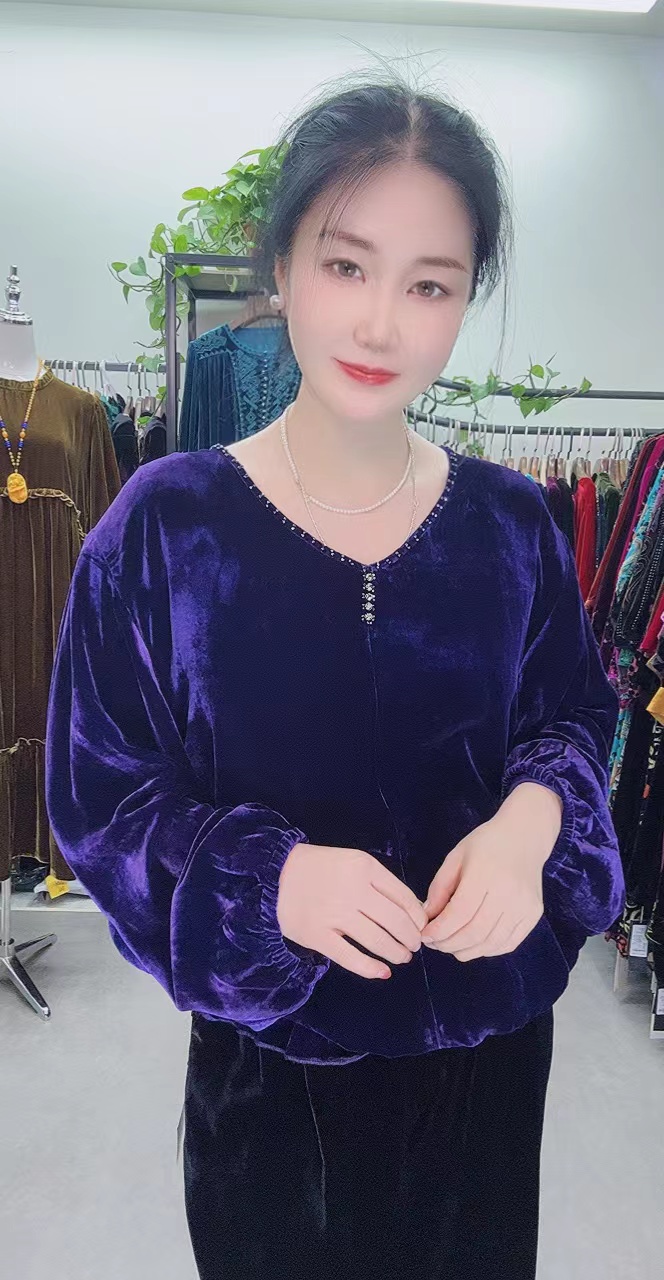 中老年桑蚕丝蓝色v领上衣女装时尚