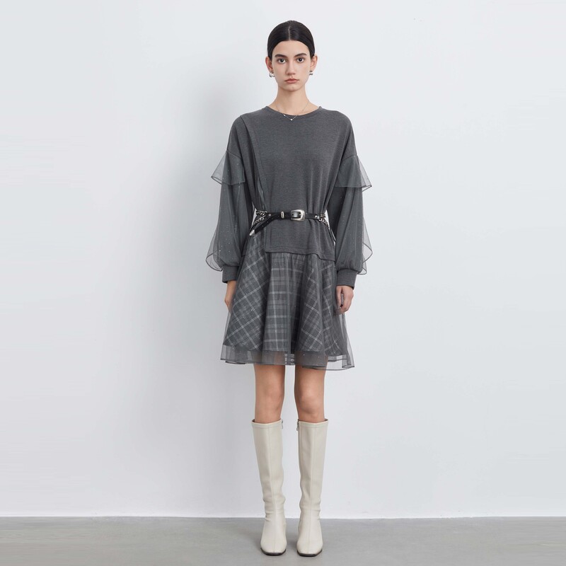 sdeer圣迪奥女装连衣裙女装圆领格纹网纱拼接卫衣连衣裙S233Z12S9