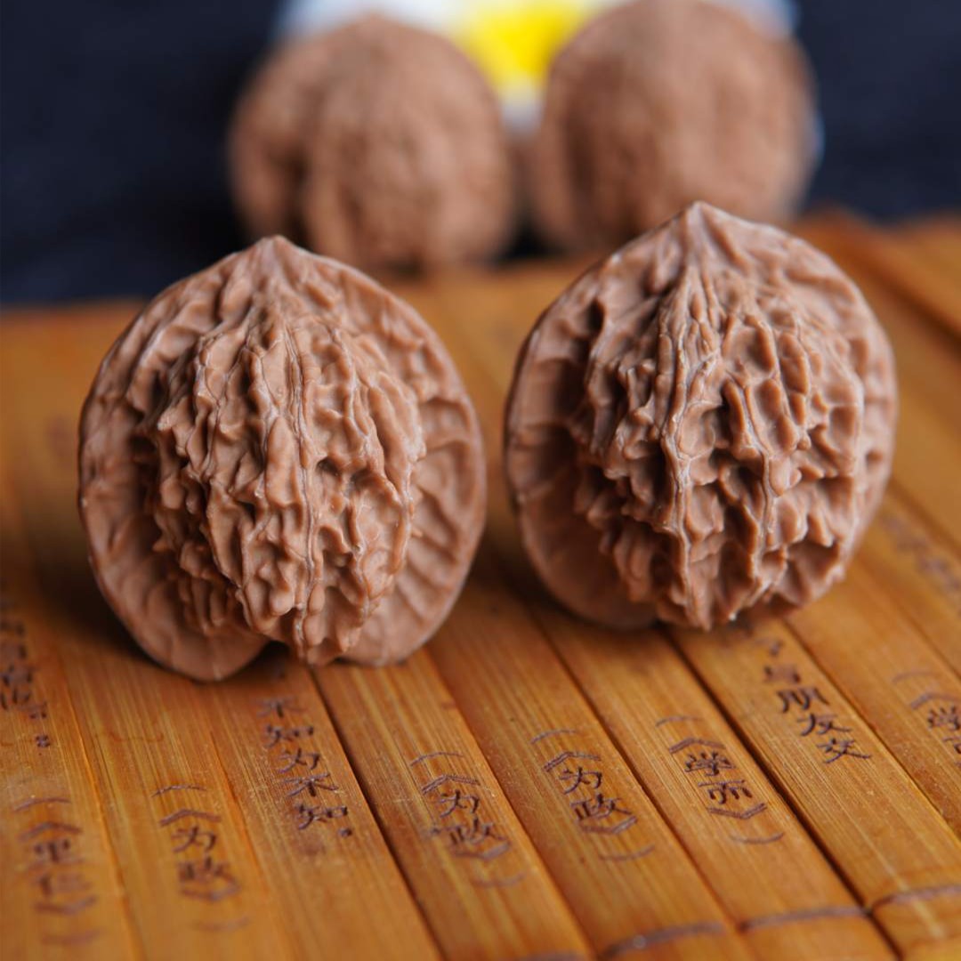 文玩核桃盘山麻核桃白茬文玩核桃和元宝手捻小核桃