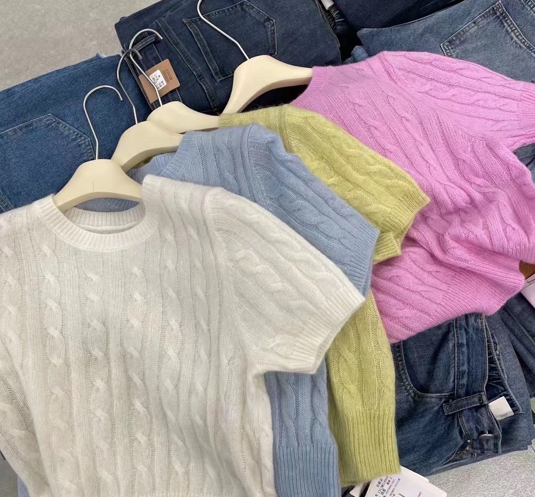 衣服拍这里99～189百搭