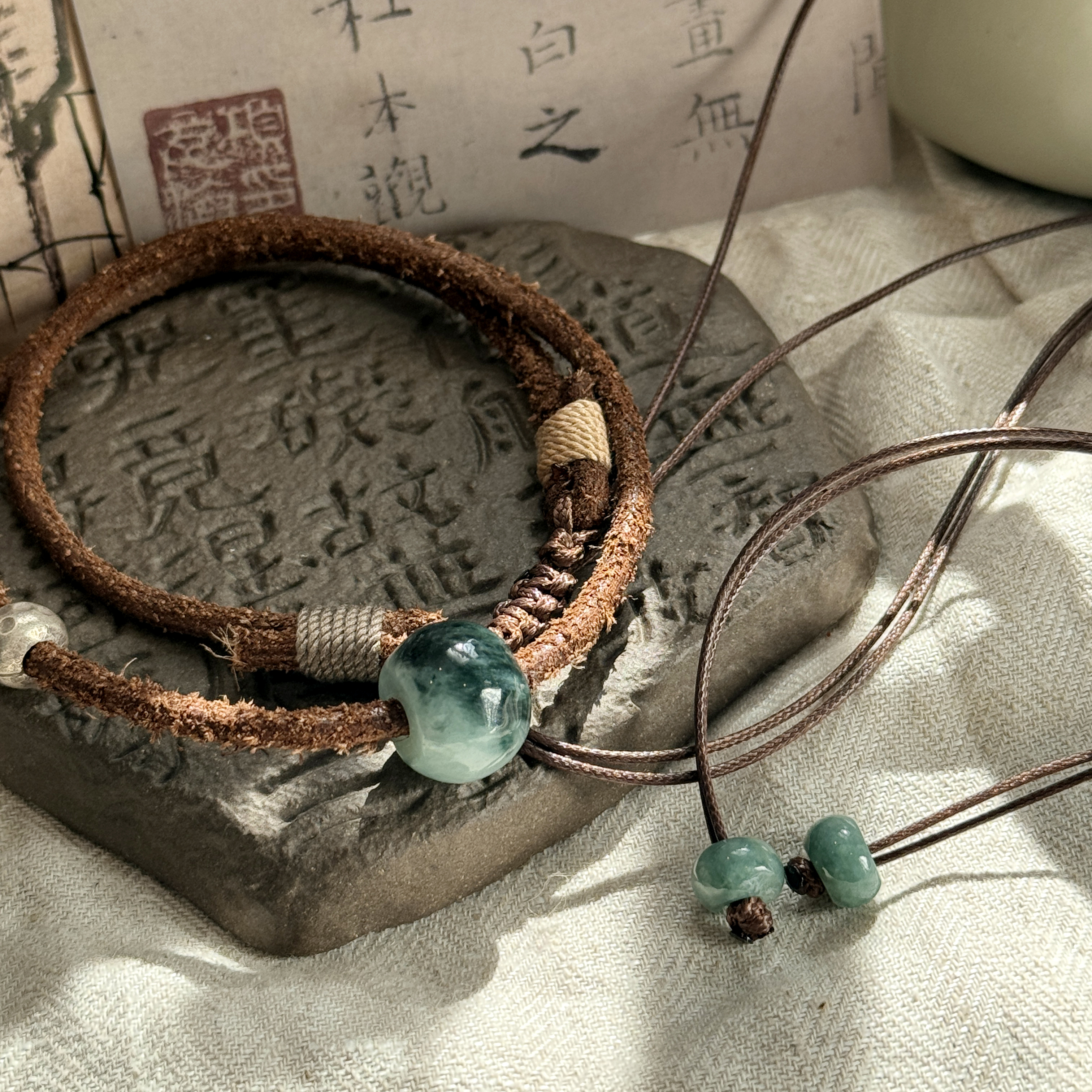 吊坠925银 N17259 墨绿山水画桶珠皮绳项链