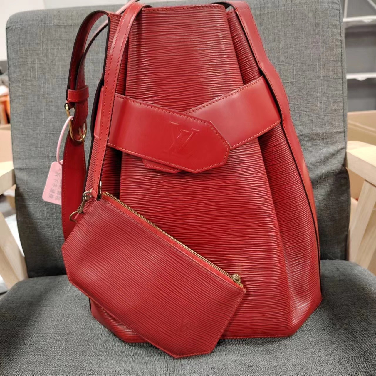 95新 LV 乱乱子中古/女士/单肩包/37810