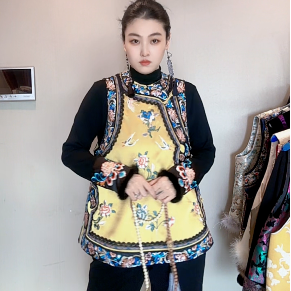 FF 3695｛转念｝新中式重工刺绣如意头刺绣新款时髦国风马甲 COLA