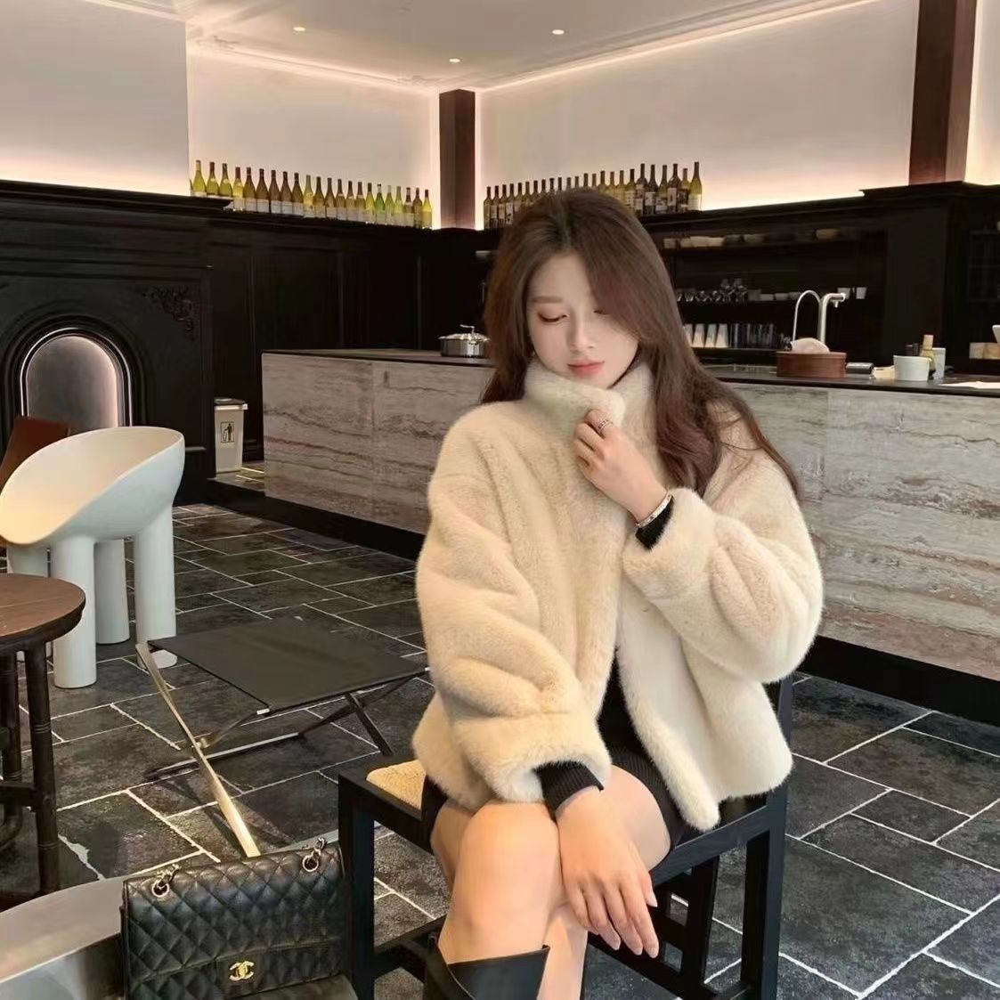 立领新款冬季新款毛毛外套短款立领女保暖皮毛一体大衣6
