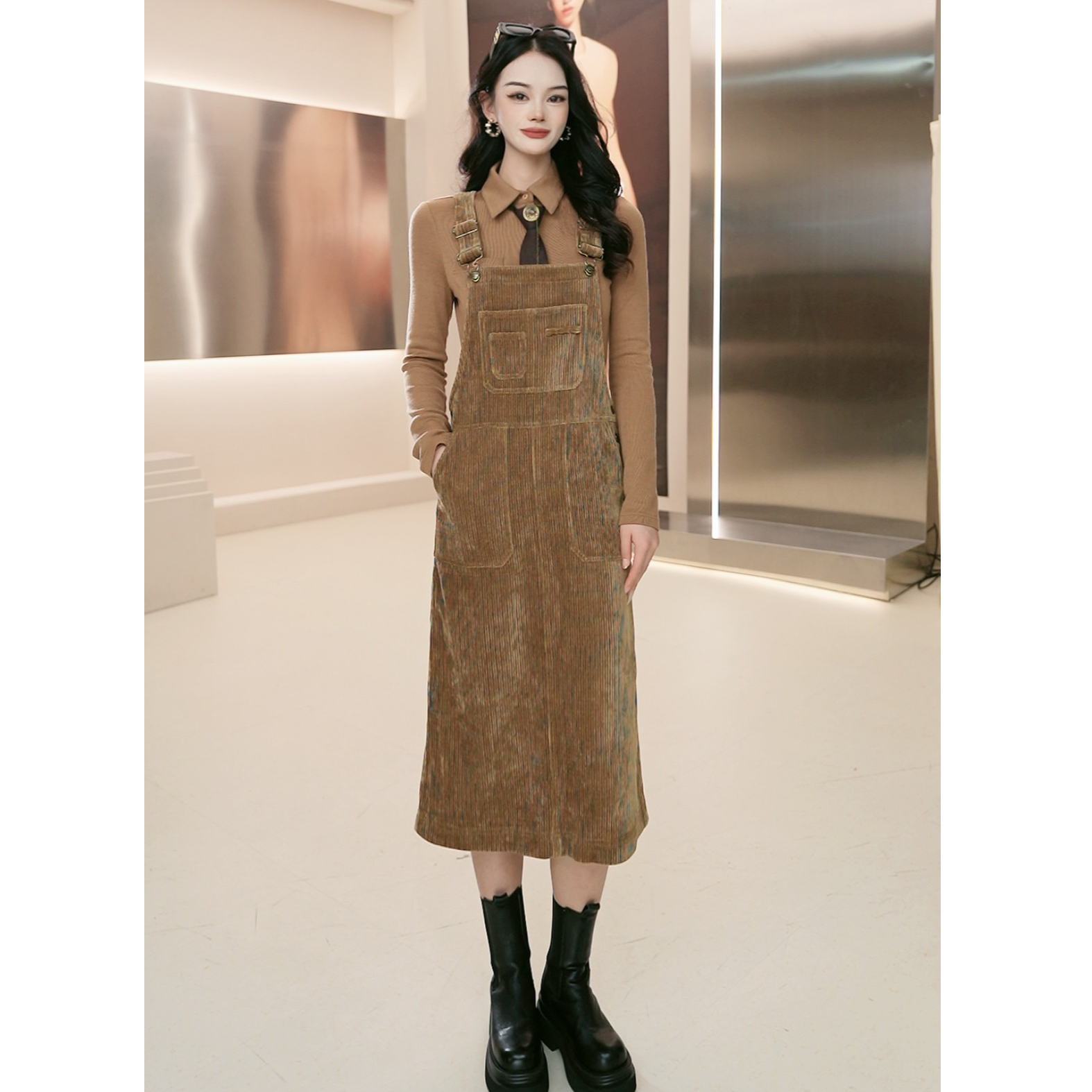 GIRDEAR/哥弟冬季新款时尚显瘦背带直身雪尼尔爆款半裙1200339