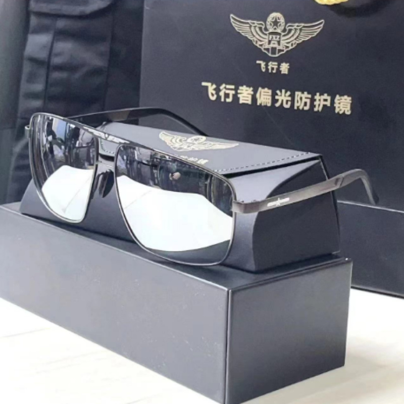 户外偏光钛合金眼镜