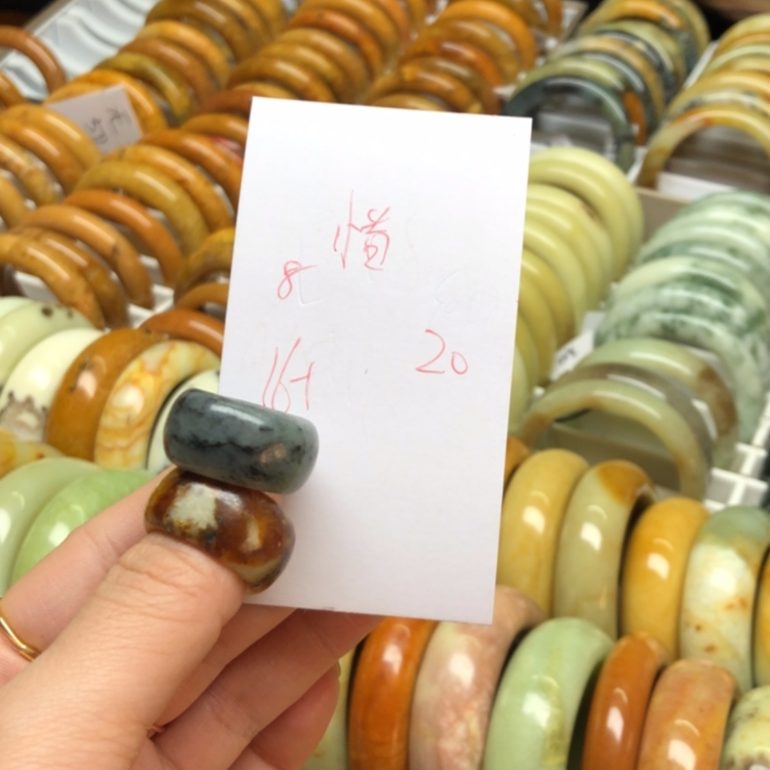 【闪购商品】蛇纹石玉手镯未镶嵌?***?