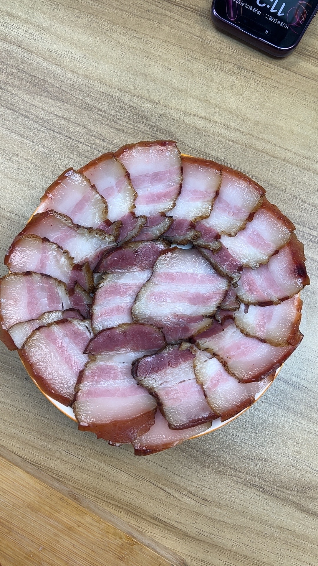 云南镇雄土猪腊肉三线五花青冈木材烟熏农家本地优质土猪