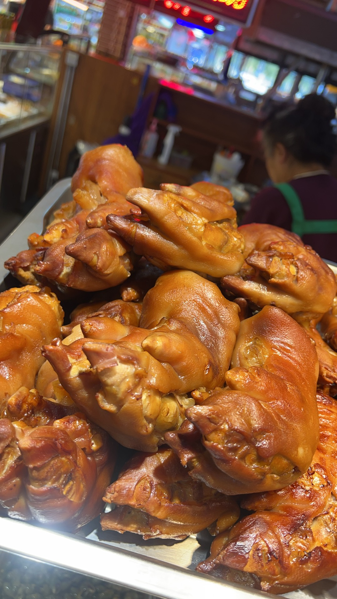 卤制酱香猪蹄软糯细腻真空包装开袋即食新鲜猪脚