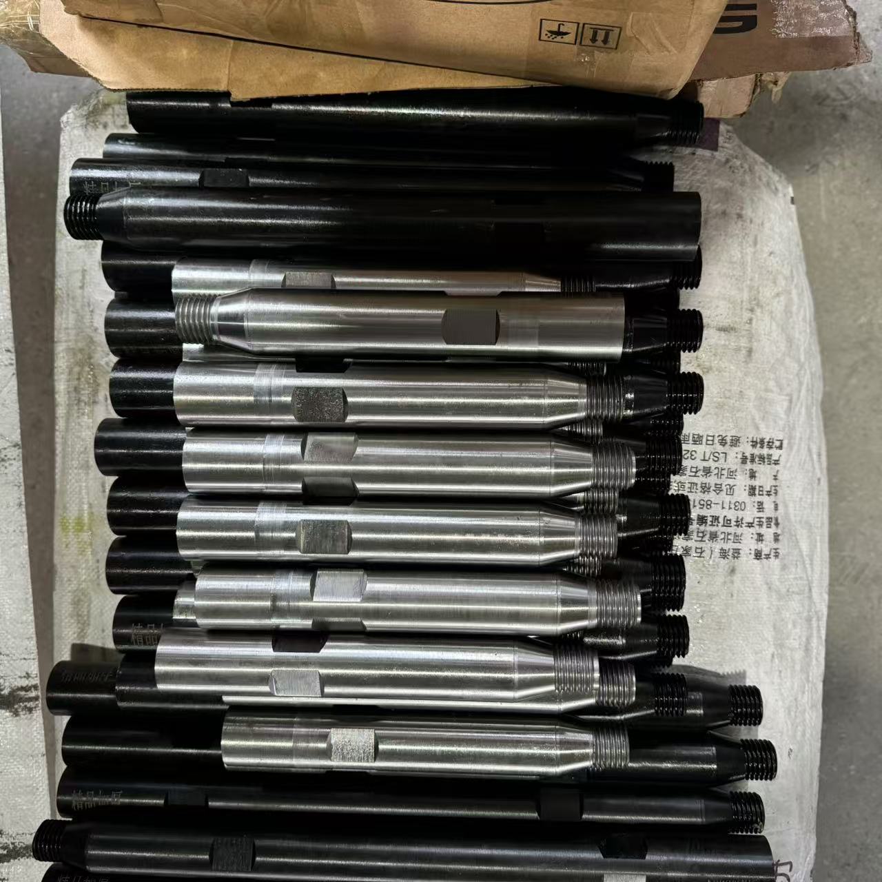 精品加厚加长杆,水钻加厚连接杆,四槽,同心度高,硬度高,更耐用