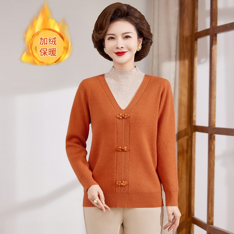 新款冬季加绒加厚时尚妈妈装针织一体绒保暖假两件中年女长袖毛衣