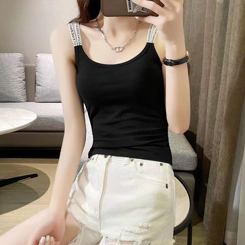 时尚百搭连衣裙，