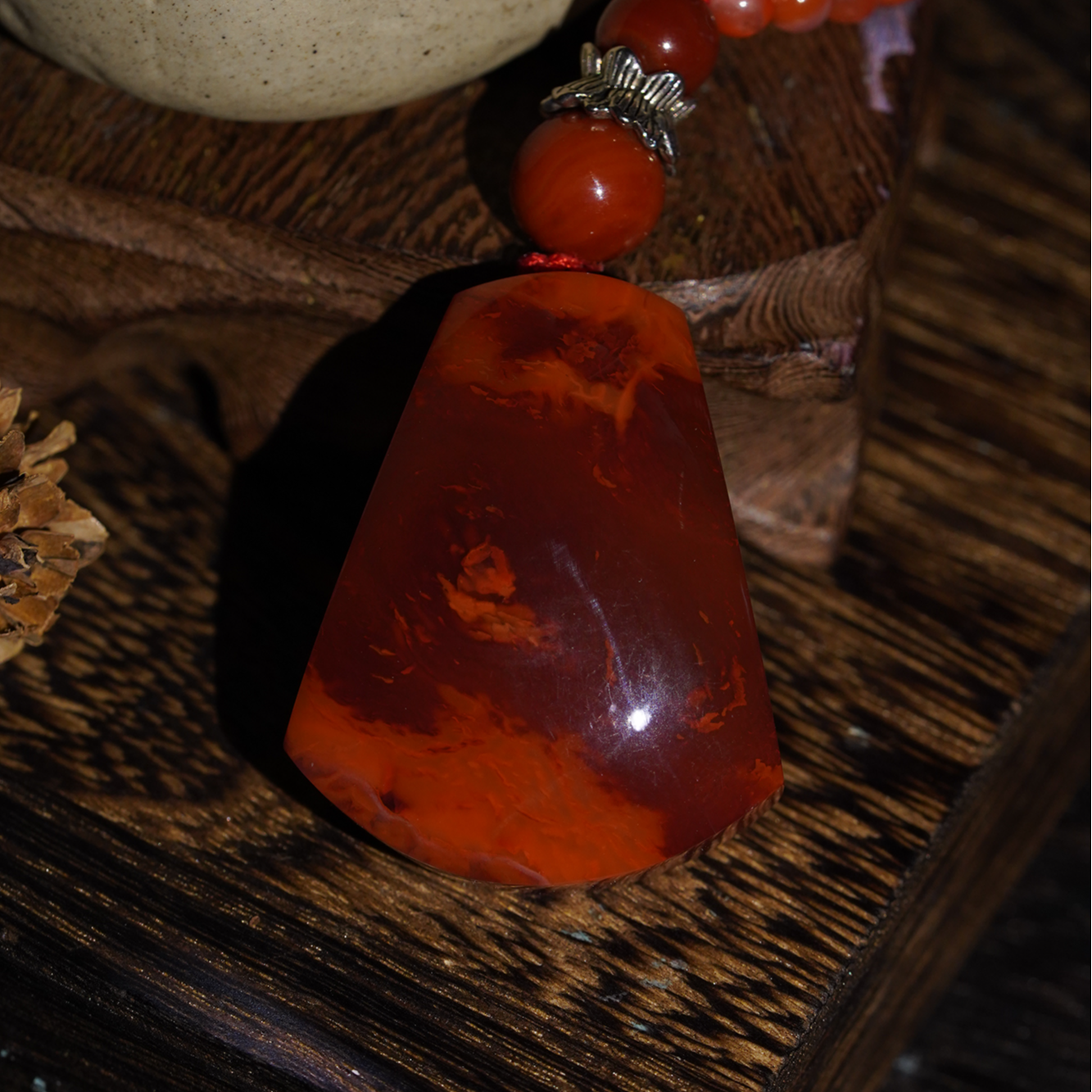 【凤鸣珠宝】南红收藏级火焰纹时尚百搭气质简约吊坠D-165