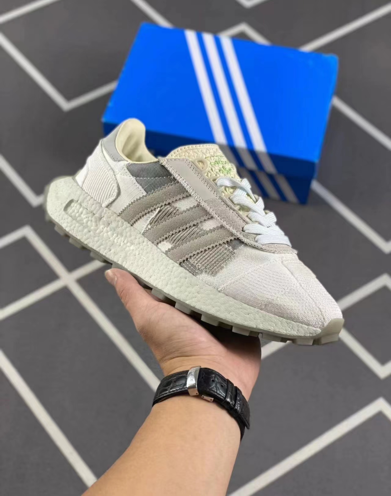 аadidasе阿迪 三叶品牌时尚百搭运动鞋男百搭透气运动休闲跑步鞋