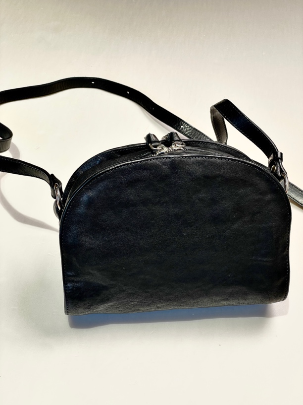 东与西头层牛皮复古设计雅丹斜挎包5861