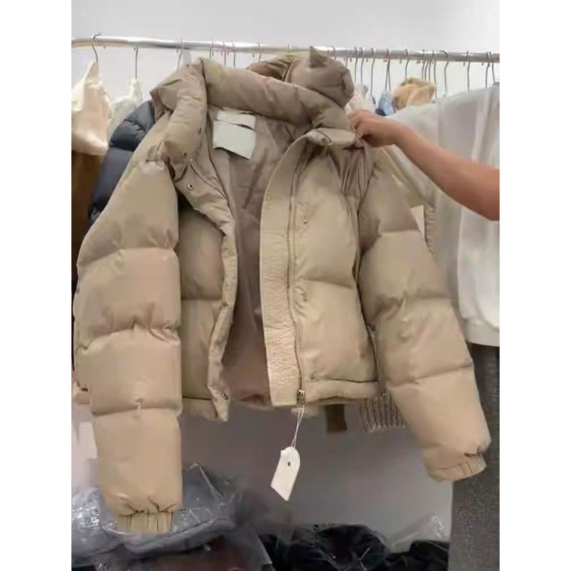 新款美拉德穿搭卡其色羽绒服女秋冬2023新款洋气高级感小个子面