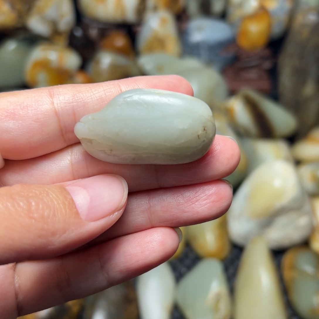 和田玉（青玉） A86未镶嵌