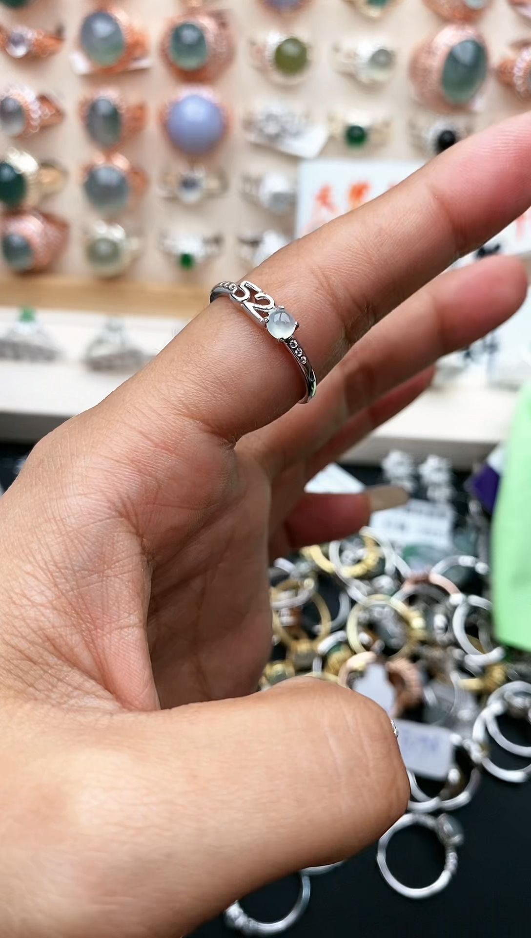 【闪购商品】翡翠戒指银S925镶嵌22222 6+
