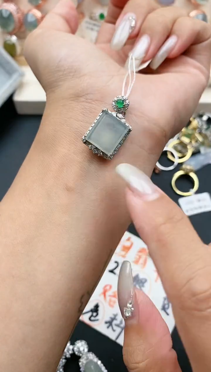 【闪购商品】翡翠戒指银S925镶嵌2222  9+