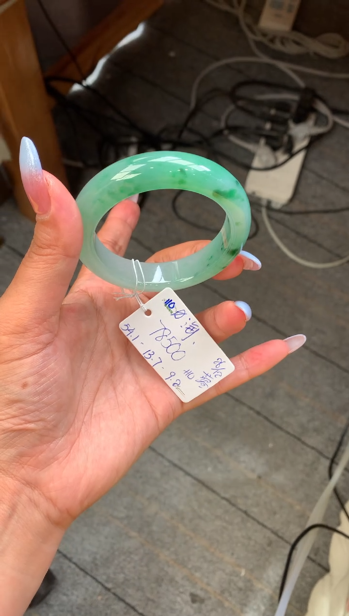 【闪购商品】翡翠手镯未镶嵌订金