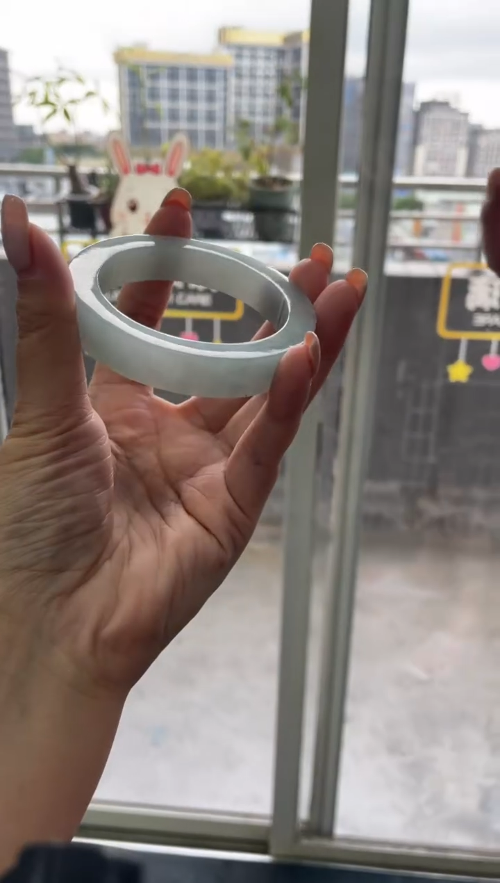 【闪购商品】定制翡翠手镯未镶嵌手镯DDF/发一件