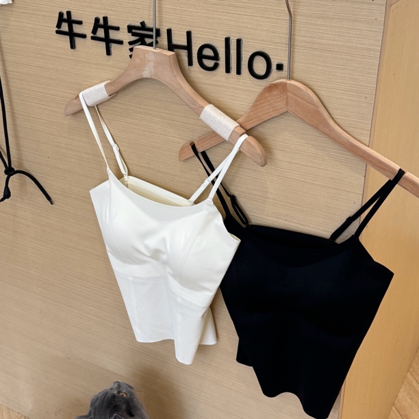 慕斯无痕卖爆的小背心【贴身no退no换】