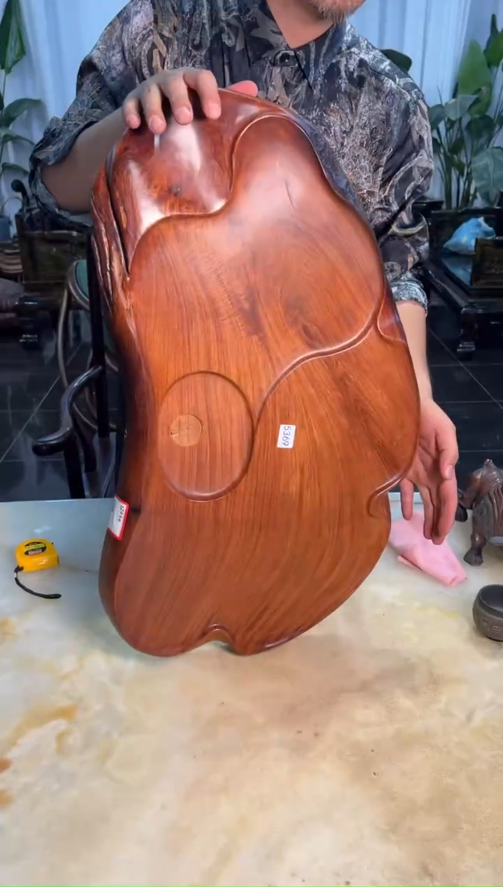 【闪购商品】缅甸花梨木根雕5369