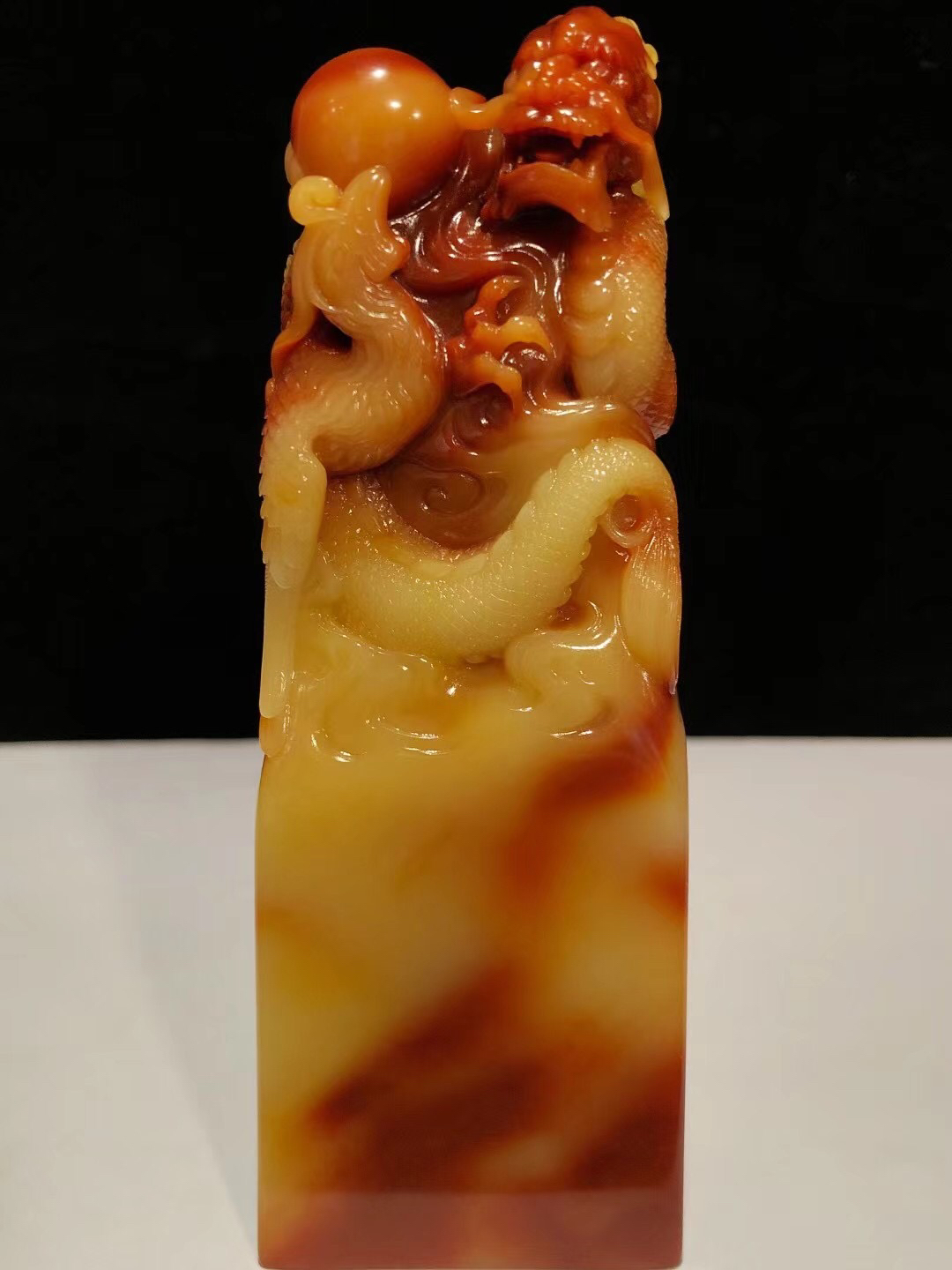 寿山石老性红黄芙蓉石—龙凤呈祥