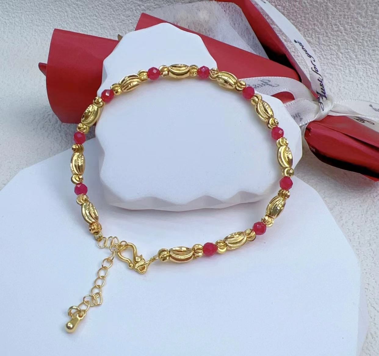 传承珠宝天然星光红宝石烟花切手链培育（带证书）