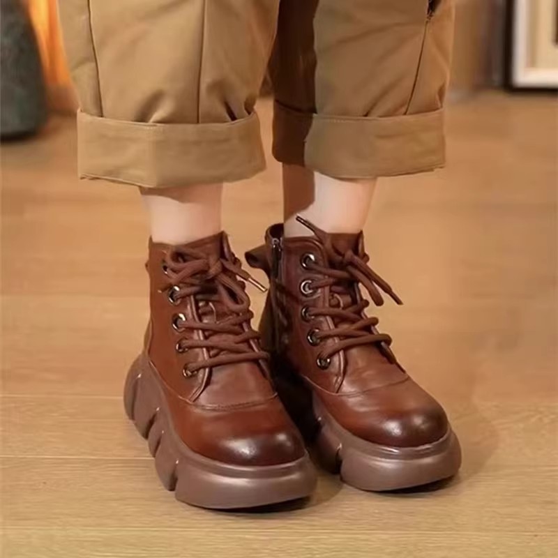 品牌特价软皮马丁靴女秋冬季新款休闲复古松糕低帮加绒厚底短靴