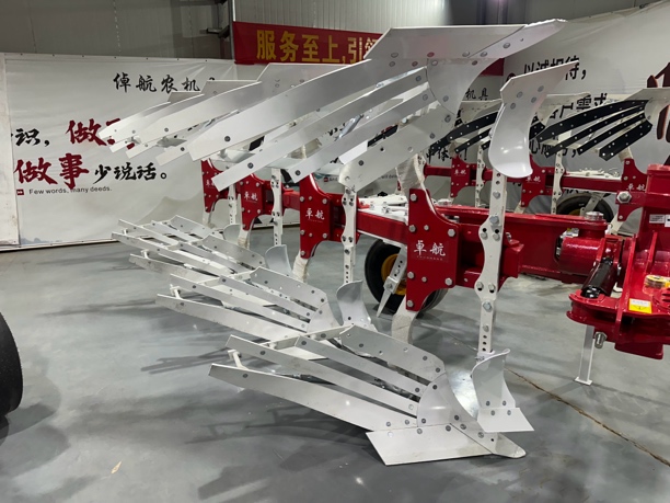 卓航双丝杠调幅450翻转犁 可调455 450 445 440 435