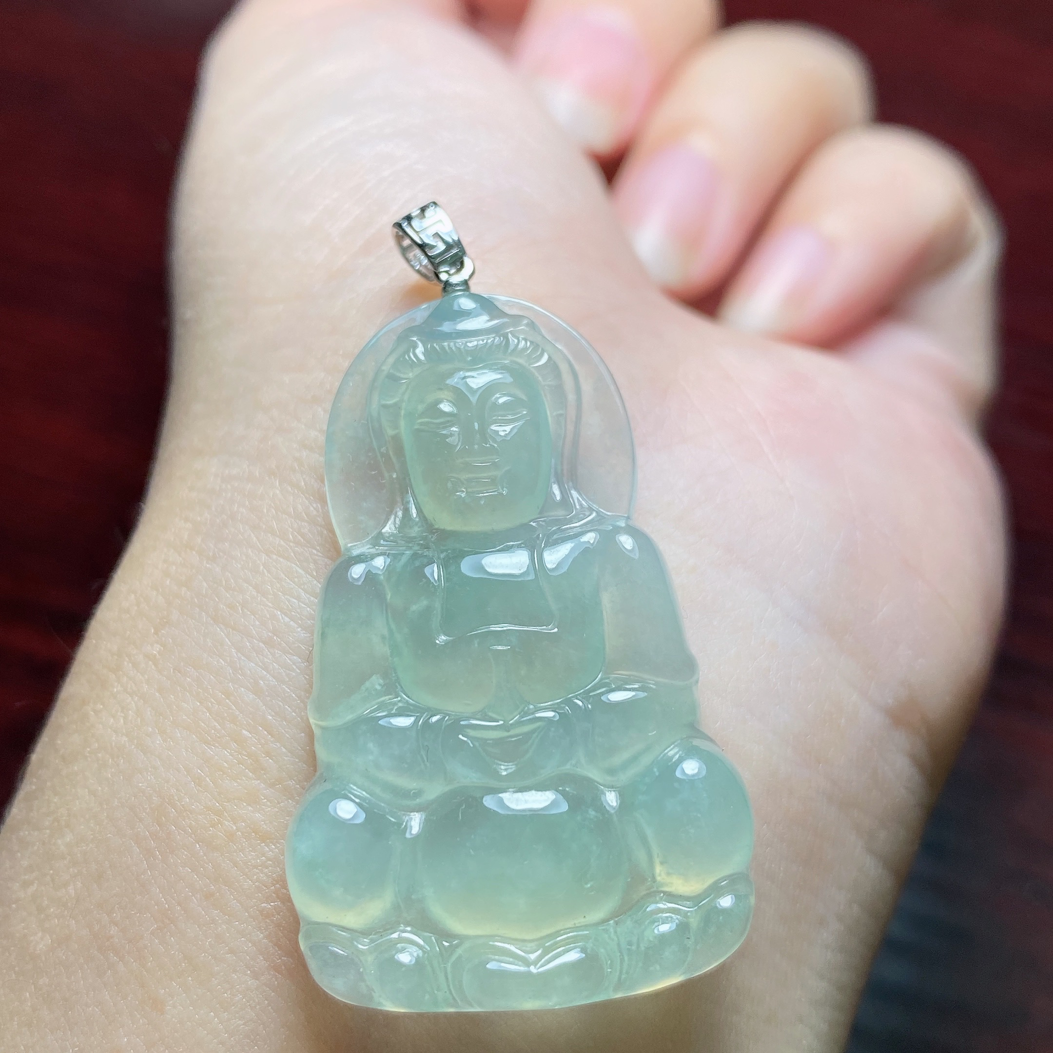 缅甸天然翡翠A货18k金镶嵌晴底观音挂坠43.8*23.6*4.5mm(含扣)