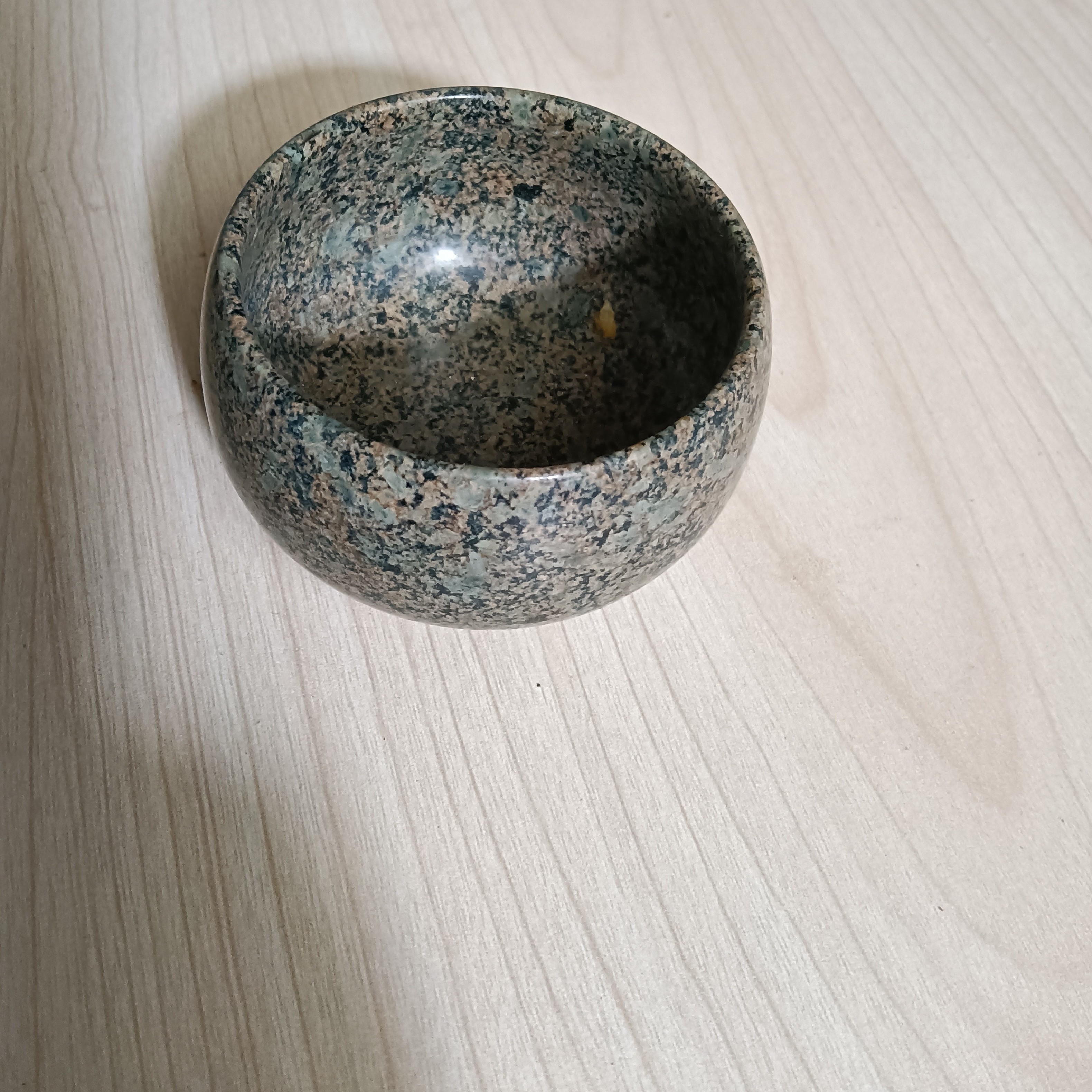 中华麦饭石品名杯
