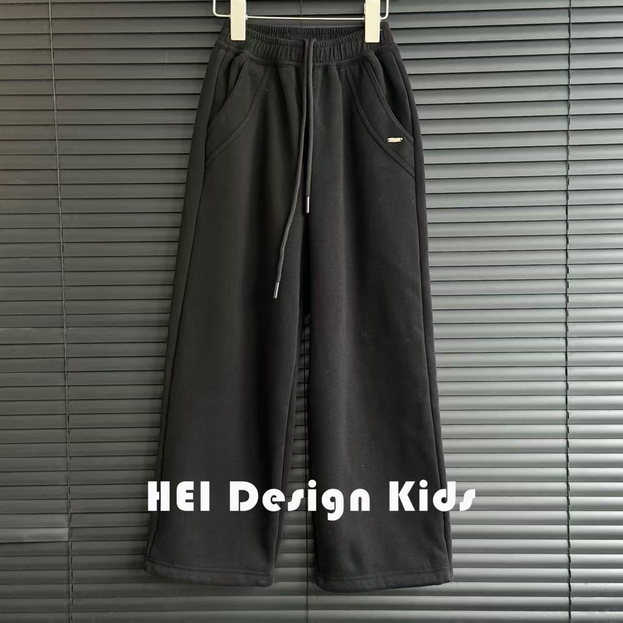 时尚百搭设计师款加绒加厚简约直筒休闲卫裤秋冬中大童亲子 5202