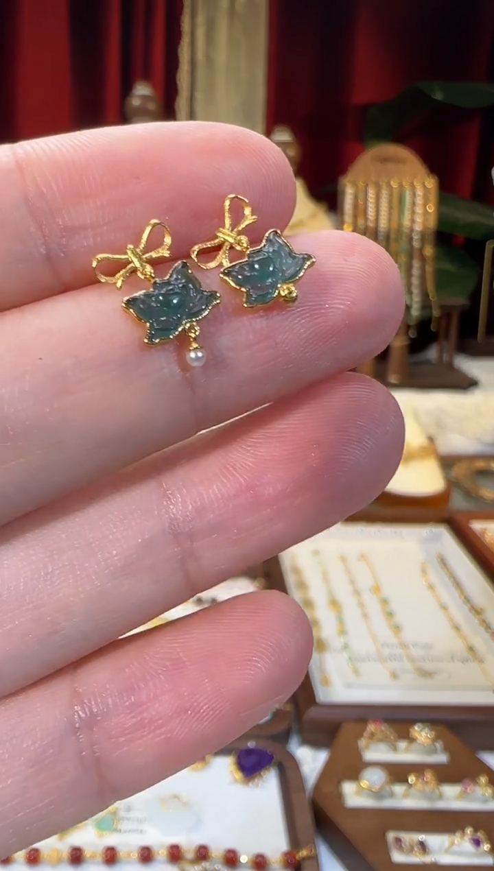 【闪购商品】碧玺耳饰18K金镶嵌蓝色莲花