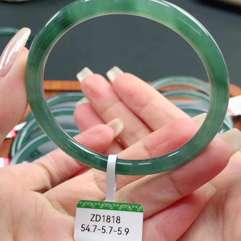 【闪购商品】翡翠手镯未镶嵌