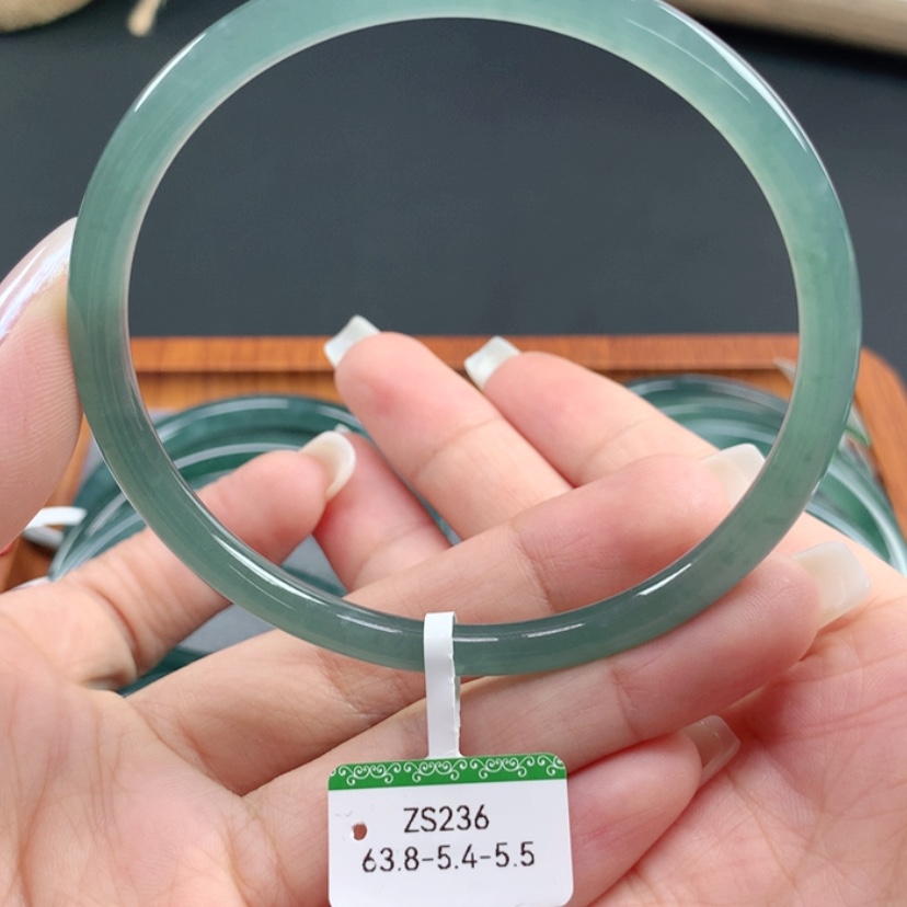 【闪购商品】翡翠手镯未镶嵌